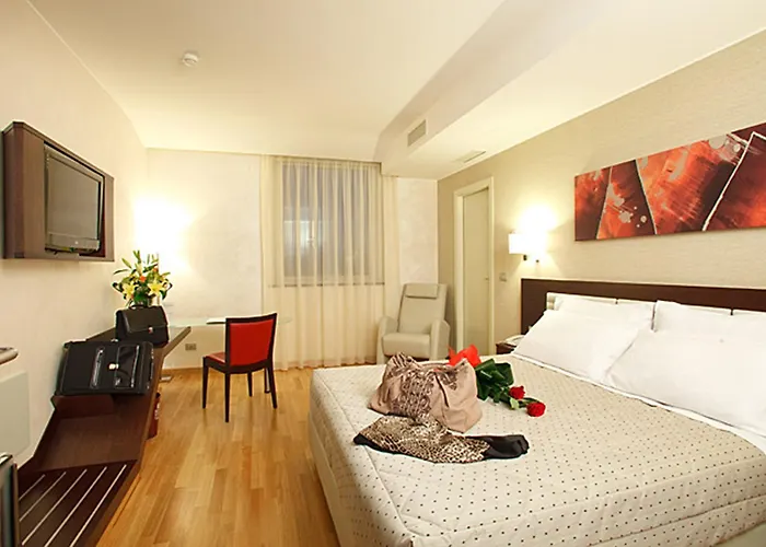 Breaking Business 4* Mosciano SantʼAngelo