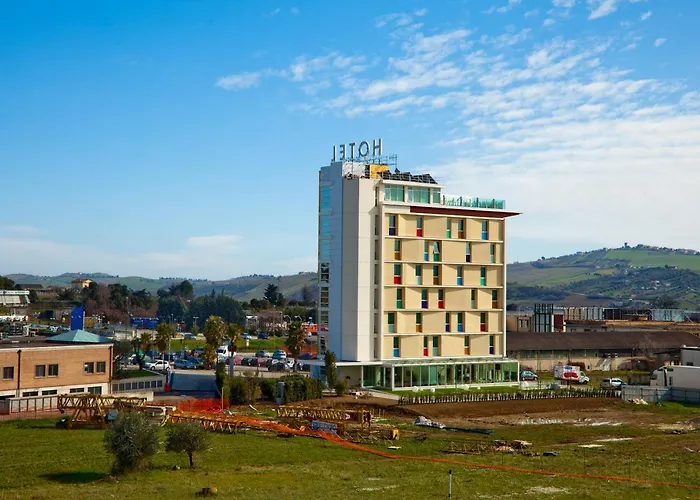 Breaking Business Hotell 4*