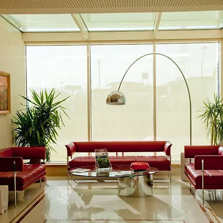 冲刺商务酒店 4*