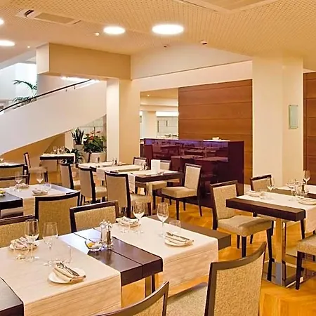 Breaking Business 4* Mosciano Sant'Angelo