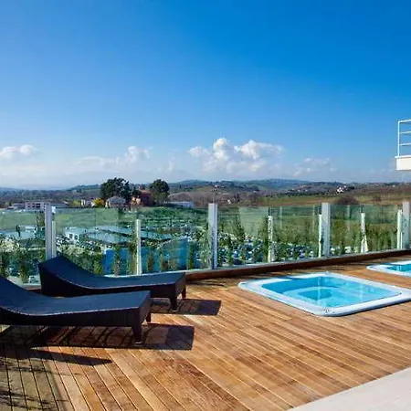 Breaking Business Hotel Mosciano Sant'Angelo