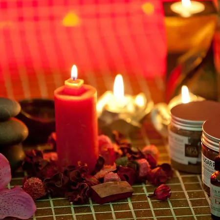 מלון Breaking Business