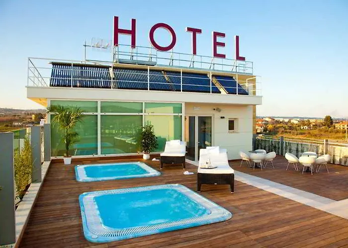 Breaking Business 모스치아노 산탄젤로