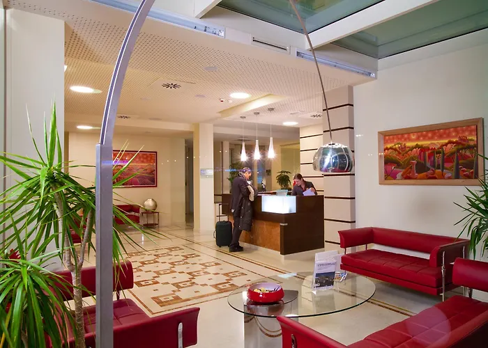 Breaking Business 4* Mosciano SantʼAngelo