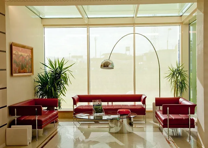 Breaking Business 4*